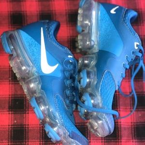 Nike kids VaporMax size 4Y unisex!